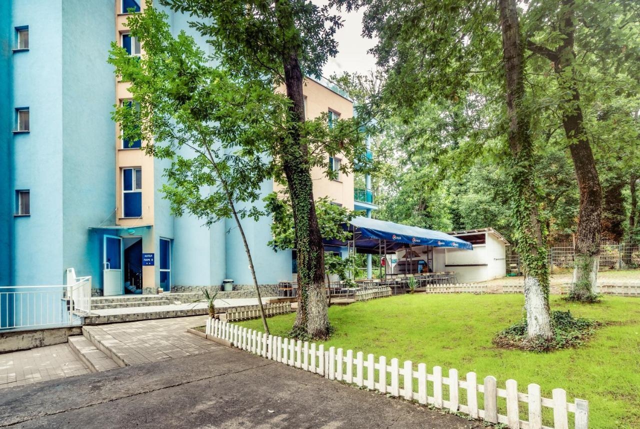 Hotel Park 2 كيتن المظهر الخارجي الصورة